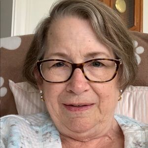 Meet your Posher, Christine